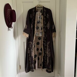Magnolia Pearl Embroidered Velvet O’leary Coat